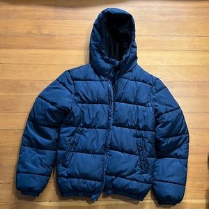 Navy blue puffer jacket